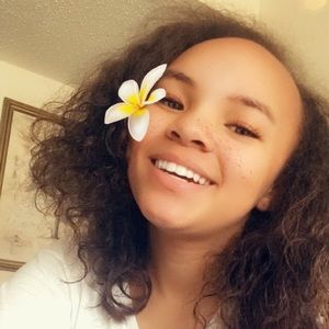 Meet your Posher, Ace